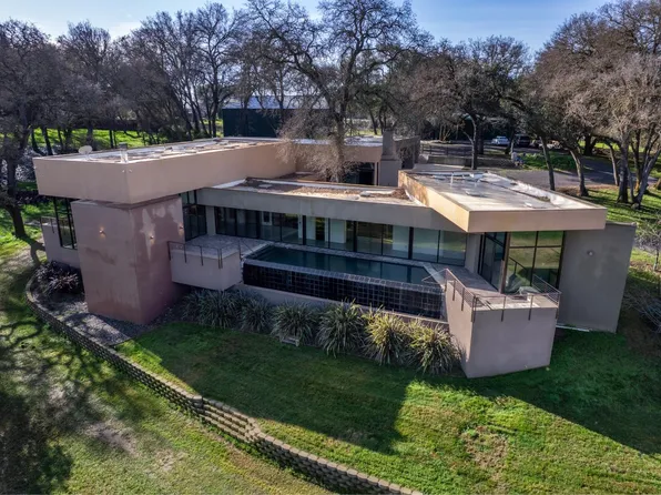 12100 Horseshoe Rd, Oakdale, CA 95361