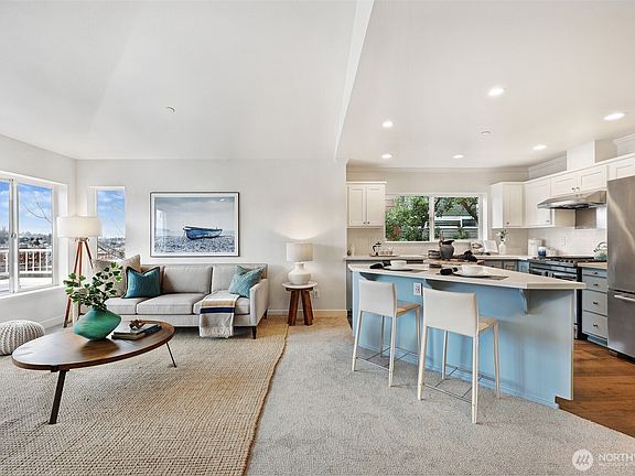 3rd image of 2841 14th Avenue W #202