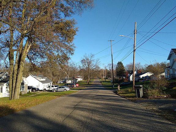 4th image of 320 Westbrook Ave