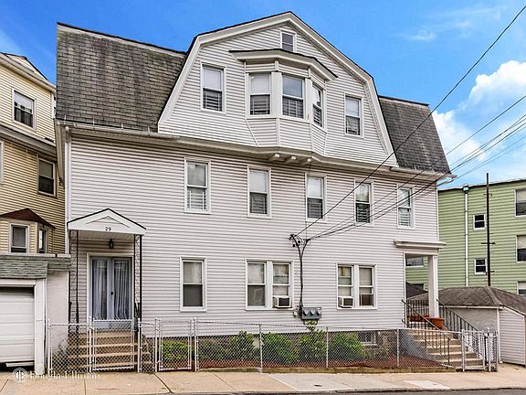 3rd image of 29 Cornell Ave