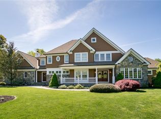 95 Burlingame Rd, Smithfield, RI 02917