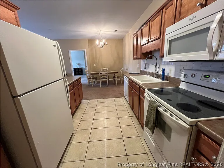 621 Marshtree Ln #305 — Photo 12