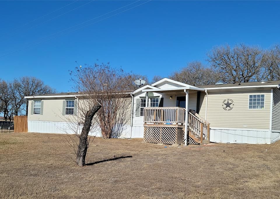 1st image of 2901 Rolling Oaks Dr