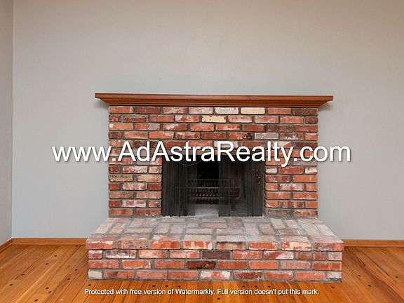 4th image of 718 NW 5th St
