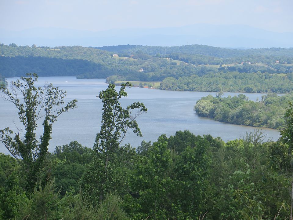 Watts Bar Lake looking NW