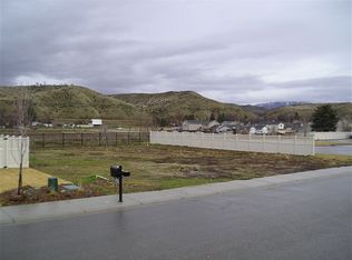 8782 Ben Ct, Garden City, ID 83714