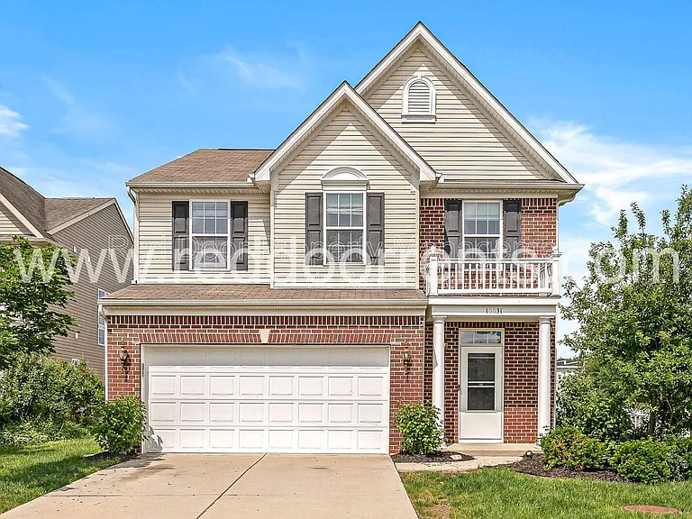 10031 Golden Dr — Photo 2