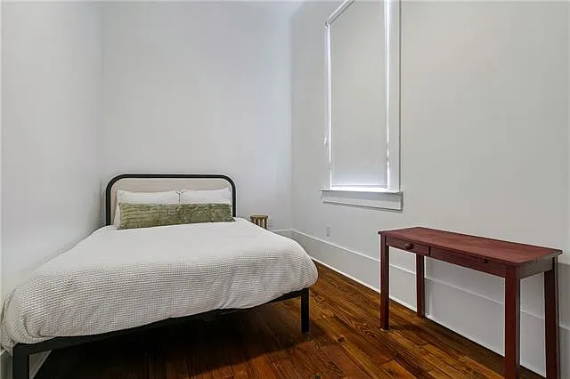 2833 Carondelet St — Photo 9