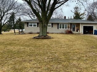 311 W North St, Colfax, IL 61728