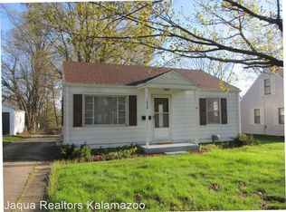 1629 Roseland Ave, Kalamazoo, MI