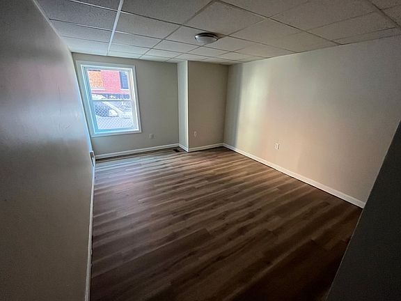 5th image of 102 E Hollis St #1R