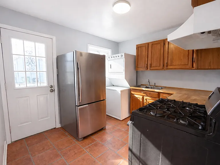 6545 Baltimore Ave — Photo 7