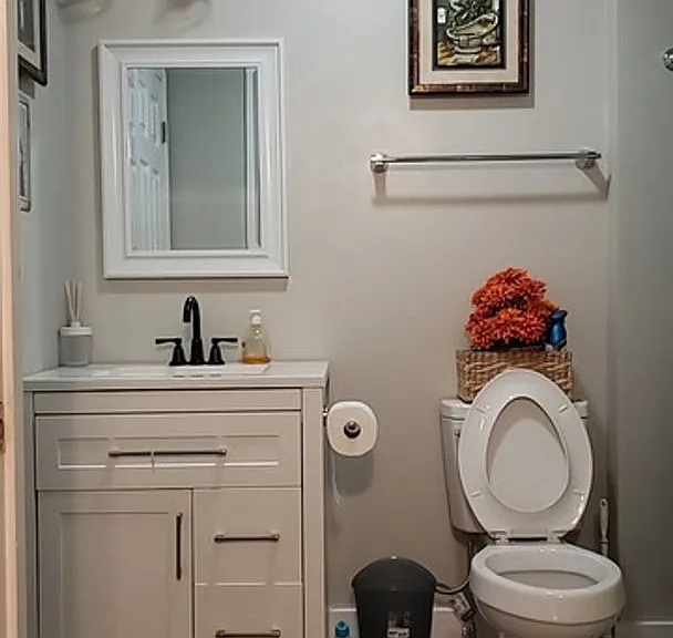 175 Sarsen Cir — Photo 31