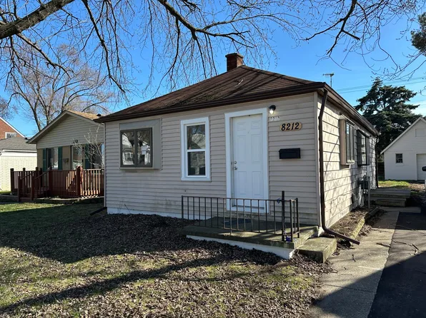 8212 Continental Ave, Warren, MI 48089