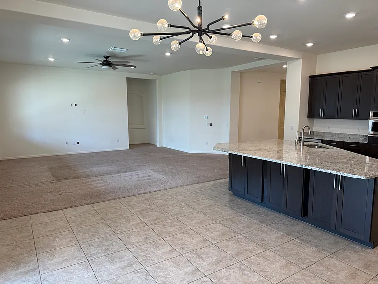 1646 W Aristides St — Photo 12
