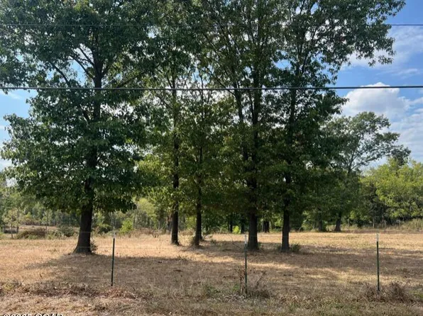 Harmony Rd, Carthage, MO 64836