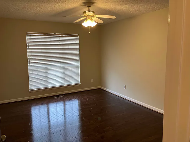 10021 Bill Jones Rd — Photo 6