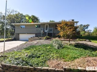 116A Thrush Ave, Pekin, IL