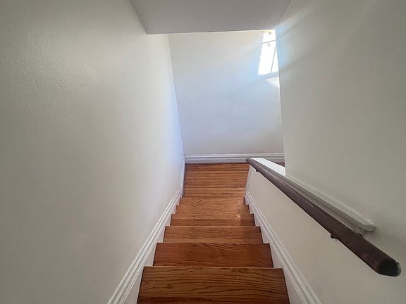 3rd image of 7473 Wise Ave Fl 2nd