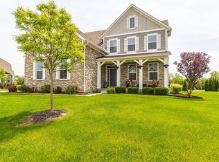 16714 Hawk Creek Cir, Westfield, IN
