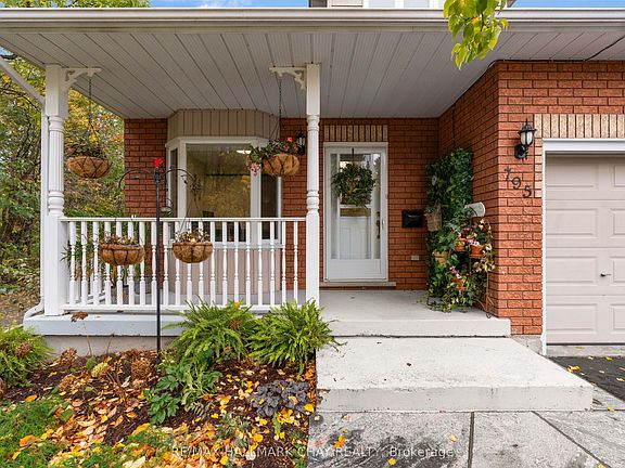 3rd image of 795 Jane Blvd