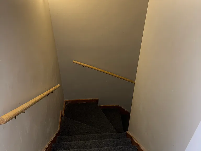 2005 Edward R Danner Plz — Photo 8
