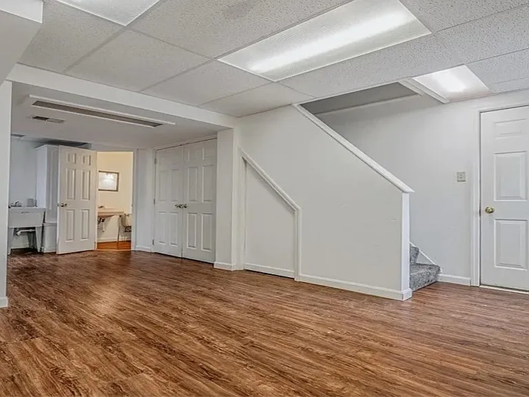 200 Spartan Dr — Photo 13
