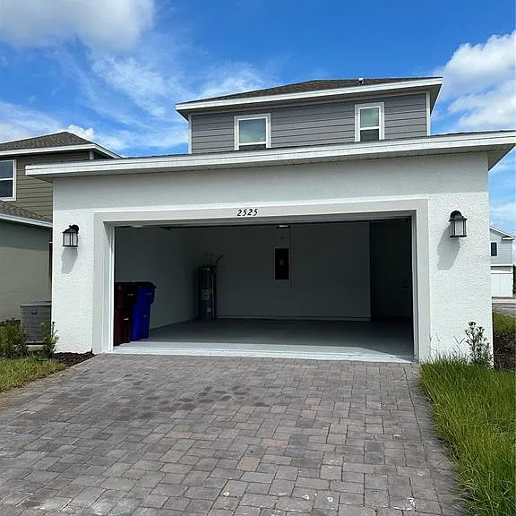 2525 Relaxing Ln — Photo 32