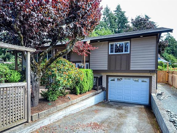 2nd image of 3127 Metchosin Rd