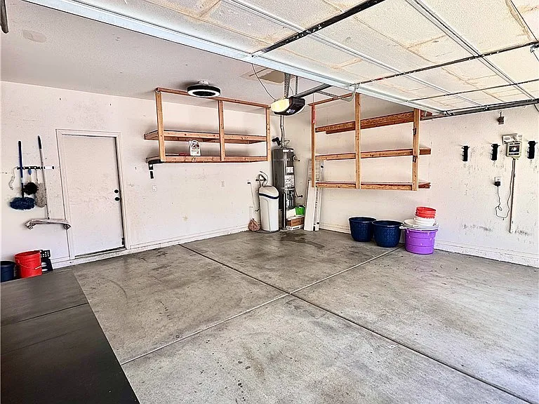 3544 Cupecoy Point Ave — Photo 23