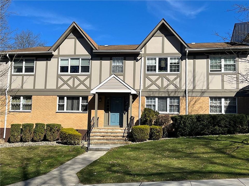 1st image of 110 Yorkshire Dr APT Y10
