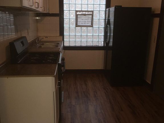 5th image of 1220 N Lockwood Ave #1