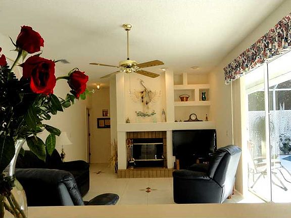 5th image of 2685 Jarvis Cir