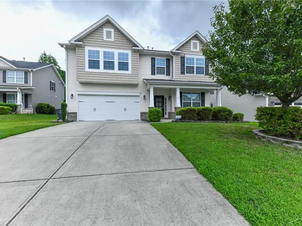 105 Hawick Ct, Kernersville, NC 27284