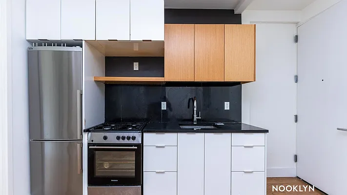 Rented by Nooklyn NYC LLC | media 11