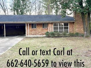 1303 Leonard Dr, Tupelo, MS 38801