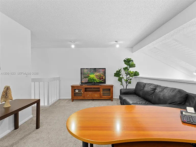8133 SW 86th Ter — Photo 30