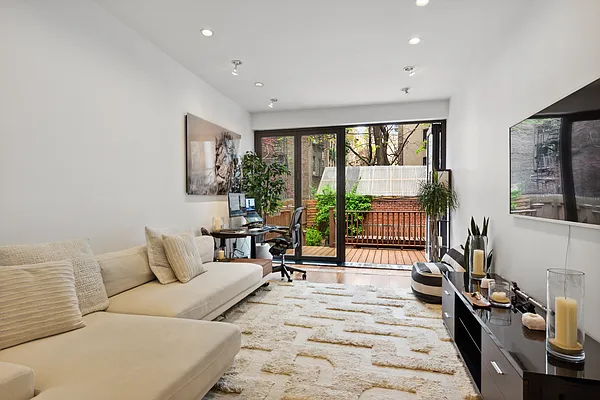 Rented by Corcoran | media 15