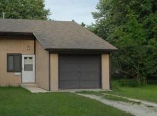 1003 S Washington Ave, Spring Valley, MN 55975