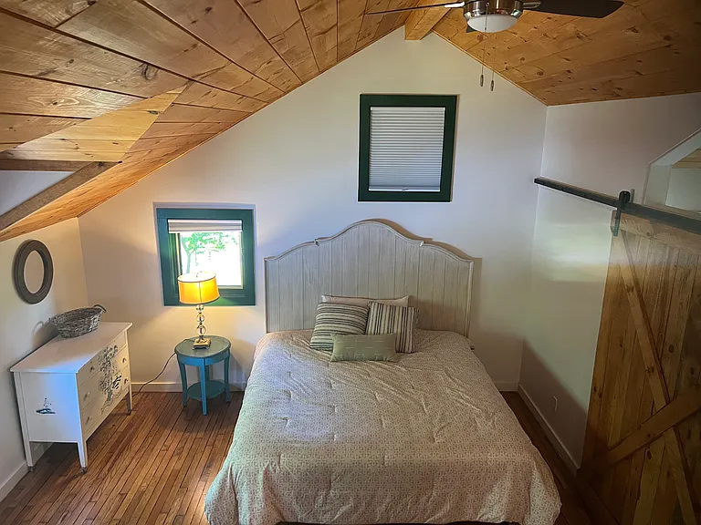 37 Old Lakey Gap Rd — Photo 16
