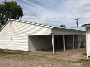 5 W 11th St, Wellston, OH 45692