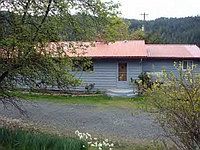 2nd image of 415 Adams Rd