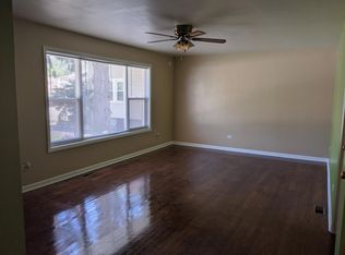 1346 S River Rd, Des Plaines, IL 60018