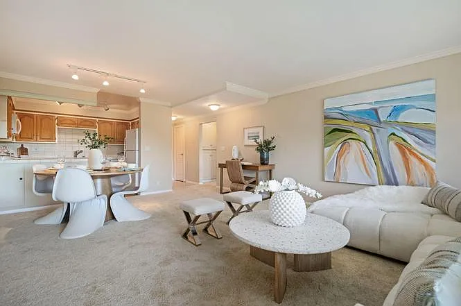 2727 Miradero Dr #302 — Photo 5