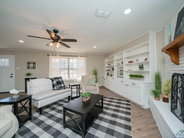 3697 N White Oak Rd, Gladewater, TX 75647