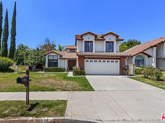 3rd image of 13011 Meadowlark Ave