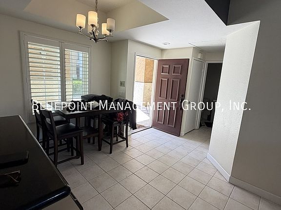 4th image of 2150 Camino De La Reina Unit 4106