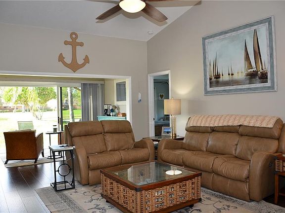 5th image of 3350 SW Villa Pl