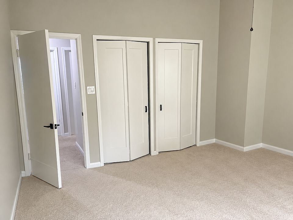 1st image of 10939 Mission Ridge Dr