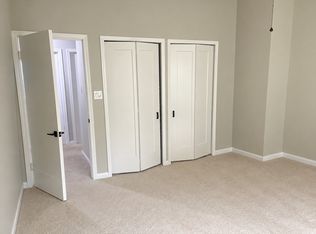 10939 Mission Ridge Dr, Manassas, VA 20109